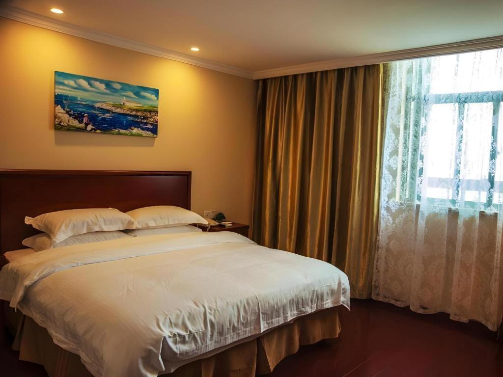 Greentree Inn Wuhu Fangte Second Phase Nanxiang Wanshang Express Hotel Экстерьер фото