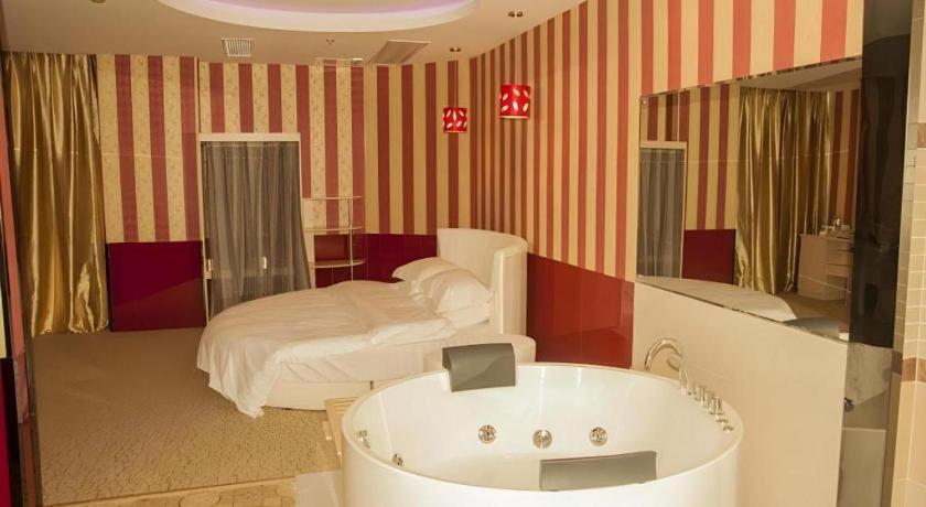 Greentree Inn Wuhu Fangte Second Phase Nanxiang Wanshang Express Hotel Экстерьер фото